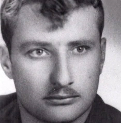 الفدائي الشهيد يوسف الأزروني